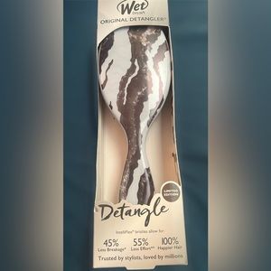 Wet Detangling brush
